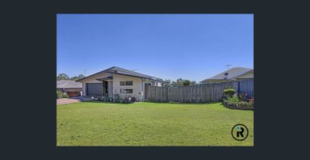 Comfort, Space & Convenience in a Sought-After Fernvale Location - Photo 2