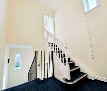 Devonshire Place, Prestwich, M25 - Photo 6