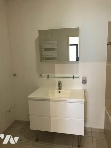 LOUE APPARTEMENT T2 - BEAUMONT LOUESTAULT Centre village - Photo 4