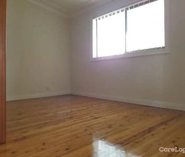 14 Dan Street, Campbelltown NSW 2560 - Photo 4