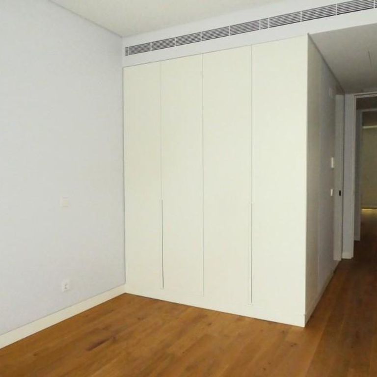 2 bedroom luxury Flat for rent in Centro (Sao Mamede), Lisbon - Photo 1