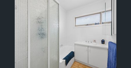 Spacious Two-Bedroom Unit in a Prime Sunbury Location - Photo 3