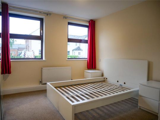 2 bedroom apartment to rent - Photo 1