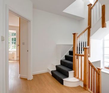 6 Bedroom Detached To Let - Photo 3