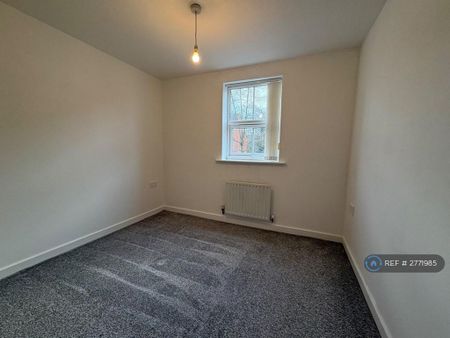 2 bedroom flat to rent - Photo 5