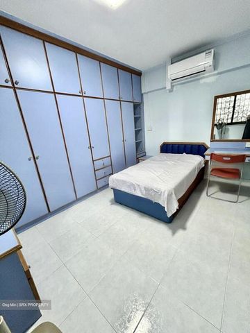 Blk 232 Hougang Avenue 1 (Hougang), HDB 4 Rooms - For Rent - Photo 2