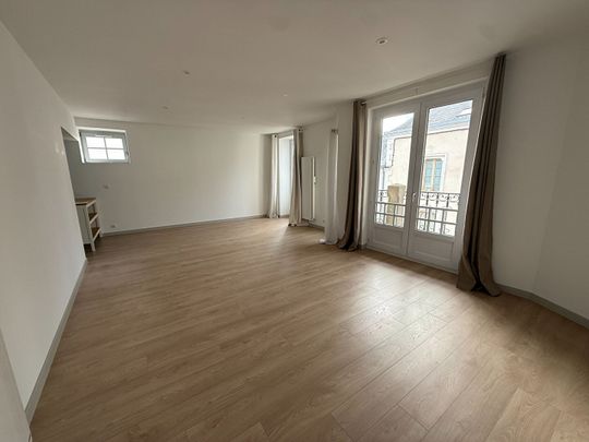Location Appartement 4 pièces 88m² REDON 35600 - Photo 1