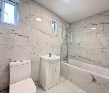 3 Bed Flat, Glenparke Road, E7 - Photo 6