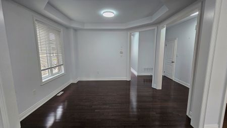 For Lease - 168 Roy Harper Avenue, Aurora, Ontario - Photo 5