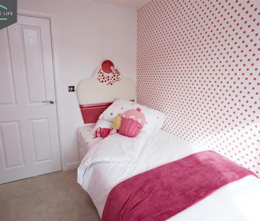 3 bedroom semi-detached house to rent - Photo 1