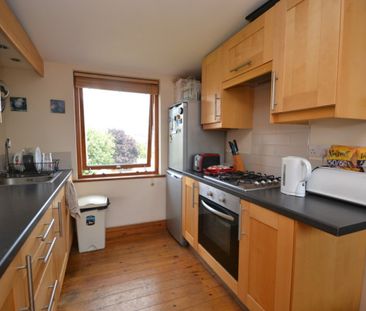 3 bed Flat for Rent - Photo 5