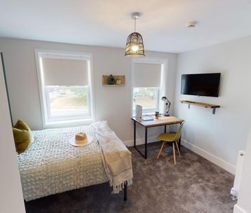 1 bedroom in a house share to rent - Photo 6