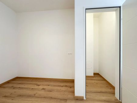 +++ GEMÜTLICHE 2,5 ZIMMER-WOHNUNG mit französischem Balkon nahe der Mur im Bezirk Lend +++ - Photo 2