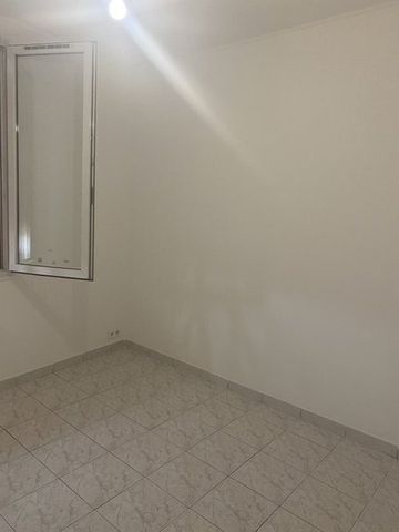 T2 - Photo 2