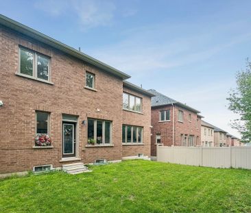 For Lease - 23 Cyprus Glen N/A Unit# Lower, East Gwillimbury, Ontario - Photo 1