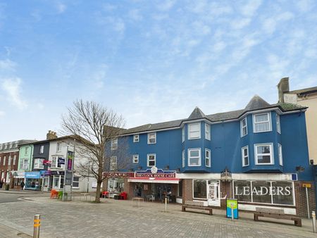apartment to rent High Street, Bognor Regis, West Sussex, PO21 - Photo 2