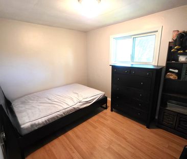 For Lease - 30 Moscrip Road Unit# #3, Cambridge, Ontario - Photo 5