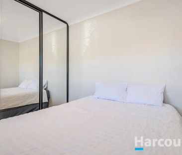 “Wonderful Central Location” - Photo 4