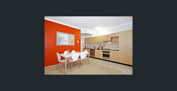 Modern Two Bedroom Apartment in the Heart of Petersham - Photo 1