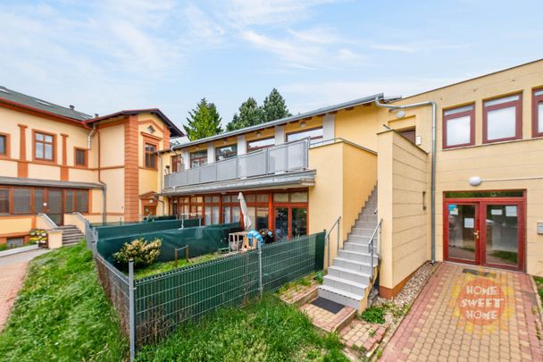 Pronájem bytu 1+kk a garsoniéry 33 m², Budějovická 635, Praha - Photo 1