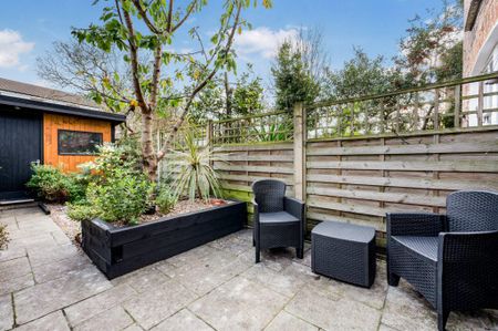 1 bedroom ground floor flat to rent - Photo 4