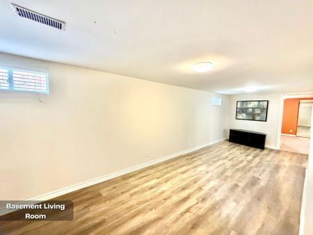 For Lease - 67 Highland Avenue Unit# Basement, Oshawa, Ontario - Photo 4