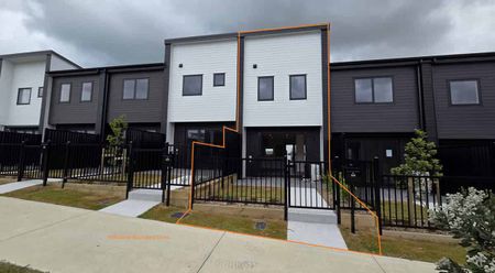 Hobsonville, 2 Bedrooms, $680 - Photo 5