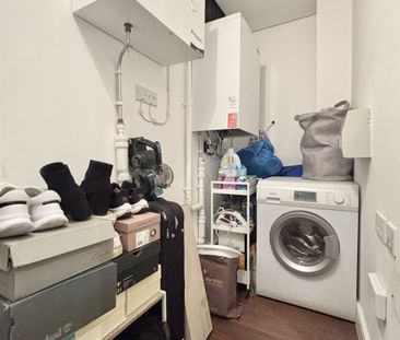 Lincoln Plaza, London - Photo 6