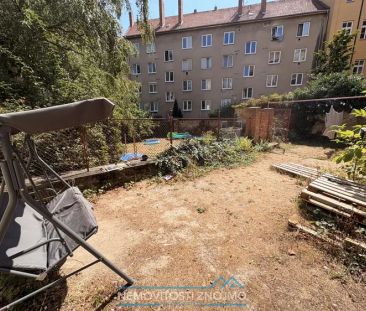 3+1 v centru Znojma, ale s klidem do vnitrobloku - Fotografie 4