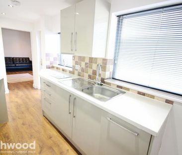 2 bedroom maisonette to rent - Photo 1