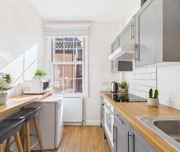 2 bedroom flat to rent - Photo 3