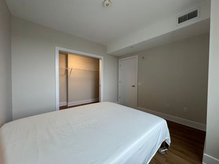 For Lease - 518 Rochester Street Unit# 0804, Dows Lake - Civic Hospital and Area, Ontario - Photo 4