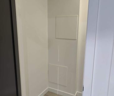 4855 Queen Mary road - Beautiful 1-bedroom apartment for rent! - Photo 6