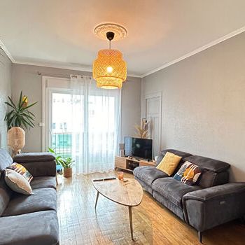 Appartement 4 pièces 92m2 REIMS 955 euros - Photo 1