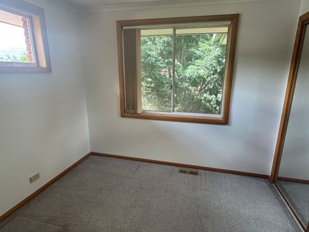 Large Family Home with Views! - Photo 2