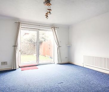 3 bedroom house to rent Oaks Close, Westergate, Chichester, PO20 - Photo 4