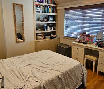 3 Bed Semi-Detached House, Hillside Crescent, HA2 - Photo 6