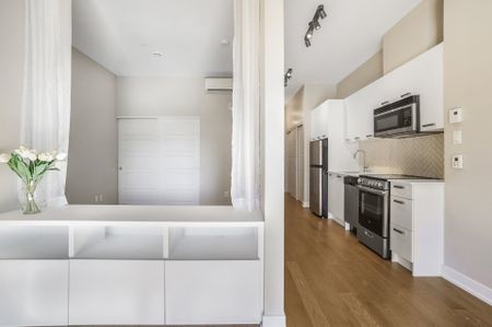 Condo for rent, Laval (Laval-des-Rapides) - Photo 2