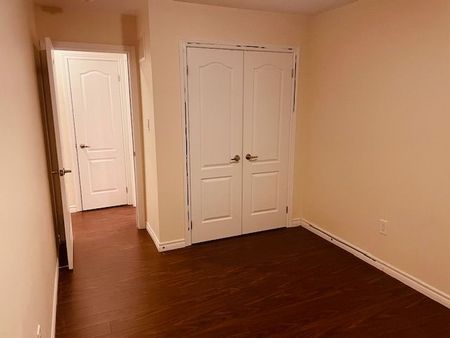 For Lease - 71 Batteaux Street, Barrie, Ontario - Photo 4