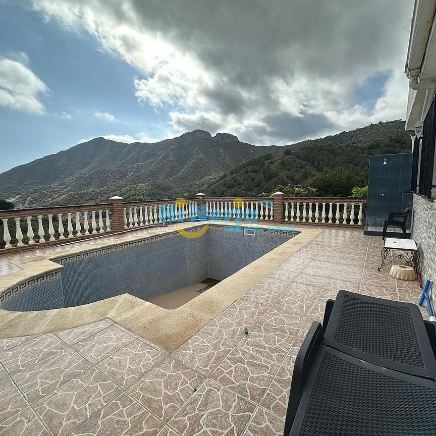 2 BEDROOM COUNTRY HOUSE WITH TERRACE AND POOL - RIO DE LA MIEL (NERJA), LONG TERM RENTAL - Foto 1