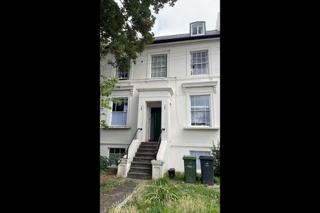 4 Bed Maisonette, Moorland Road, SW9 - Photo 5