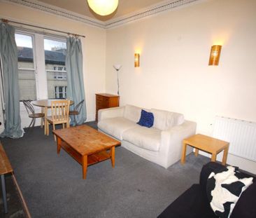 3 bedroom flat to rent - Photo 5