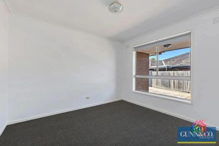 “**Affordable Living in a Prime Werribee Location**” - Photo 5