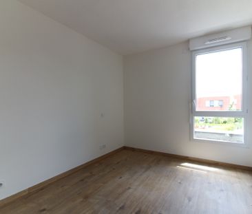 Location Appartement 4 pièces 90m² CORNEBARRIEU 31700 - Photo 6