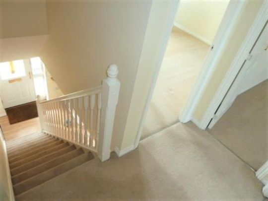 4 bedroom detached house to rent - Photo 1