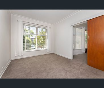 1/16 Clive Street, Brighton East, Vic 3187 - Photo 3