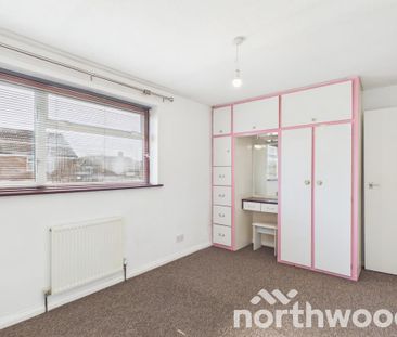 3 bedroom terraced house to rent - Photo 3
