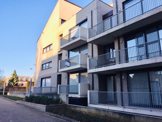 Appartement met 2 slaapkamers, lift, terras, 2 staanpl., - Foto 1