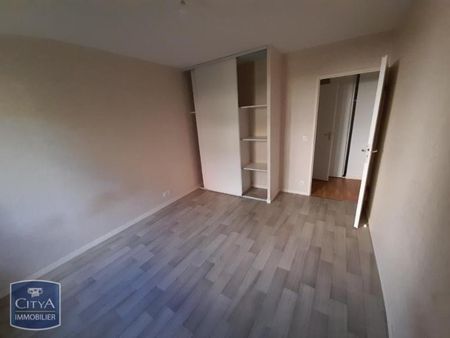 Location Appartement 2 pièces 48m² ELBEUF 76500 - Photo 3