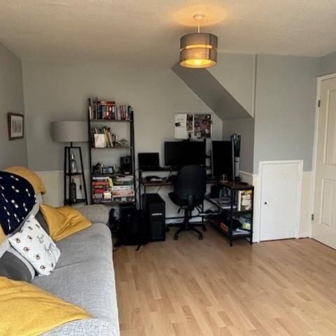 1 bedroom semi-detached house to rent - Photo 1